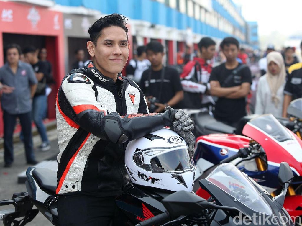 Punya Motor Banyak Itu Ibarat Makan Es Krim dan Es Podeng Punya Motor Banyak Itu Ibarat Makan Es Krim dan Es Podeng