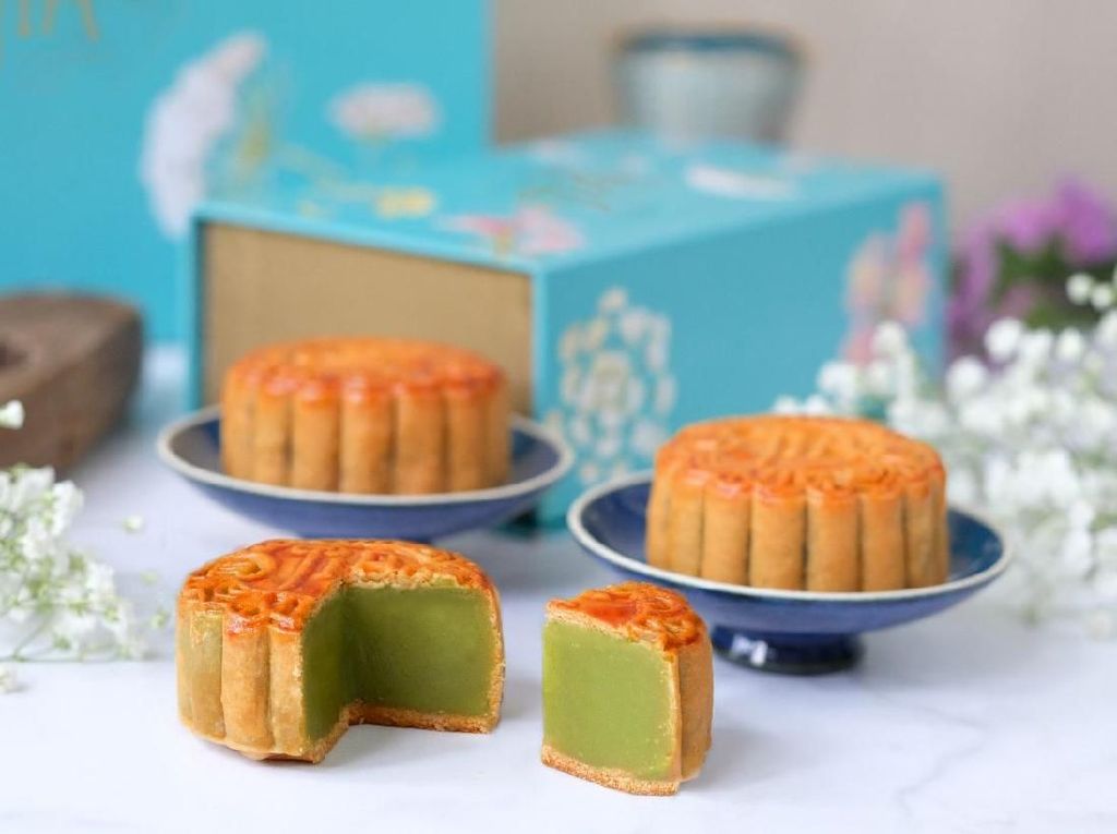 Kue Bulan Klasik dengan Aneka Isian Bisa Dipesan di Sini Kue Bulan Klasik dengan Aneka Isian Bisa Dipesan di Sini
