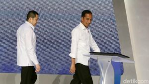 Momen Jokowi Didampingi Hary Tanoe di Pembekalan Caleg Perindo