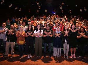 Jalin Keakraban, Menaker & Serikat Pekerja Nobar Film Wiro Sableng