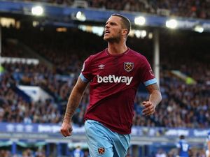 Para Penyerangnya Masih Loyo, Chelsea Dikaitkan dengan Arnautovic