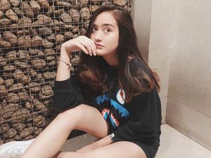 Salshabilla Adriani, Pamer Kaki Jenjang dan Gaya Pacaran