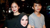 Mulan Jameela Ngaku Punya 5 Anak, Siapa Saja?