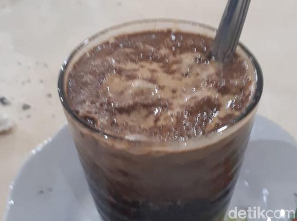 Tambah Stamina dengan Nyeruput Teh Telor Pinang Muda ala Pekanbaru Ini Tambah Stamina dengan Nyeruput Teh Telor Pinang Muda ala Pekanbaru Ini