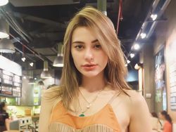 Jerinx SID Unggah Foto Nora Alexandra, Resmi Pacaran?