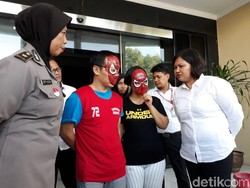 Polisi Gerebek Pasutri yang Jadikan Rumahnya Tempat Pijat Plus-plus