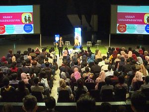 Menggali Kemampuan Berkomunikasi Bersama detikcom