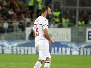 Ronaldo Bikin Gol, Higuain Juga Lho