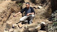Penampakan Struktur Batu di Dekat Candi Ngempon Semarang