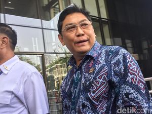 Jaksa KPK Anggap Keterangan Utut di Sidang Bupati Tasdi Janggal Jaksa KPK Anggap Keterangan Utut di Sidang Bupati Tasdi Janggal