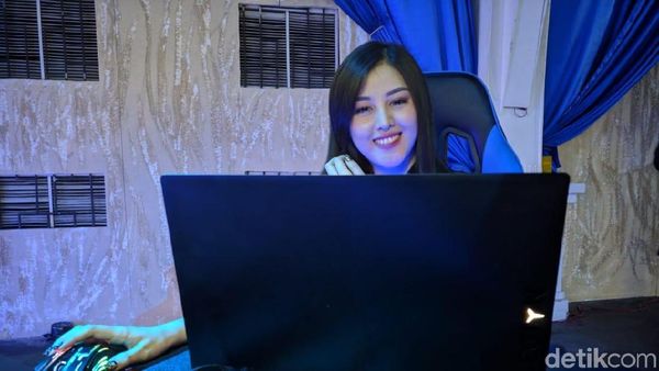 Penampakan Laptop Gaming Lenovo Harga Rp 16 Juta