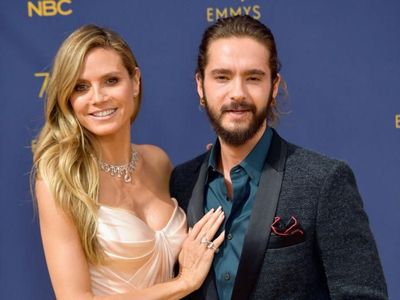 Heidi Klum Mesra dengan Pacarnya yang 17 Tahun Lebih Muda di Emmy Awards
