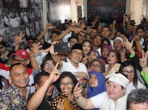 Timses: Relawan Berbagai Daerah akan Dampingi Jokowi Ambil No Urut