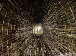 Permainan Ruang Jadi Daya Pikat Artistik Perupa Sunaryo