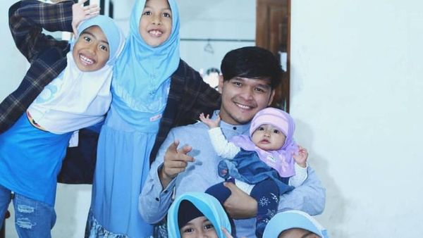 Suami Anisa Rahma Kebapakan Banget, Ini Buktinya
