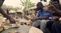Kopi selalu menjadi teman obrolan di Bonga, Ethiopia (Thomas Lewton/BBC Travel)