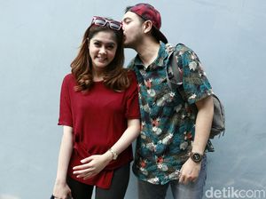 Momen Pacaran Rifky Balweel dan Istri di Thailand Momen Pacaran Rifky Balweel dan Istri di Thailand