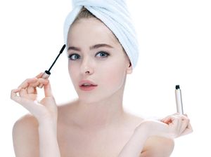 Produk Kecantikan Banyak Pakai Foto Editan, Apotek Pasang Label Peringatan