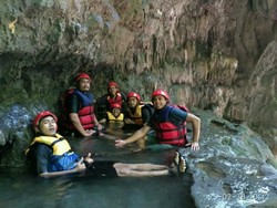Sensasi Body Rafting di Grand Canyon Pangandaran
