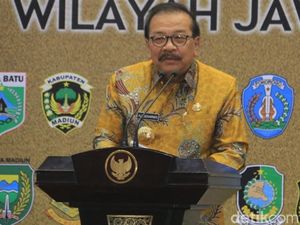 Tinggal Tunggu Data, Pakdhe Karwo Siap Pecat PNS Korup di Jatim Tinggal Tunggu Data, Pakdhe Karwo Siap Pecat PNS Korup di Jatim