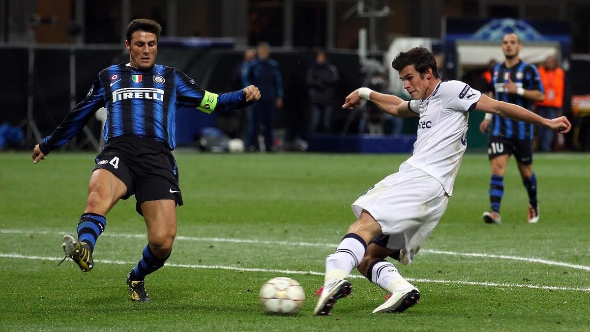 Gareth Bale menjadi momok untuk Inter Milan pada Liga Champions 2010/2011. (Foto: Clive Rose/Getty Images)