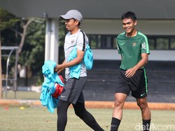 Rian pulih dan bergabung dengan Timnas ke Piala Asia 2018 sejak 13 Agustus lalu. Latihan itu digelar di Lapangan UNY, Yogyakarta.