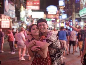 Rifky Balweel Menangis Dikaruniai Anak Lagi Rifky Balweel Menangis Dikaruniai Anak Lagi