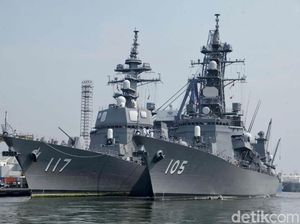 Kapal Perang Jepang Bersandar di Indonesia