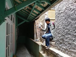 Cerita Tetangga Buat Pintu ke Rumah Pak Eko yang Terblokade