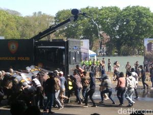 Bak Film Action, Ribuan Aparat di Jateng Bersiap Amankan Pilpres