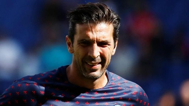 Buffon Pergi, PSG Incar Kiper Nomor 1 Italia