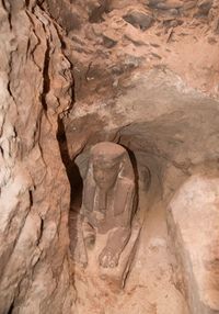 Sphinx yang baru ditemukan di Kom Ombo. 