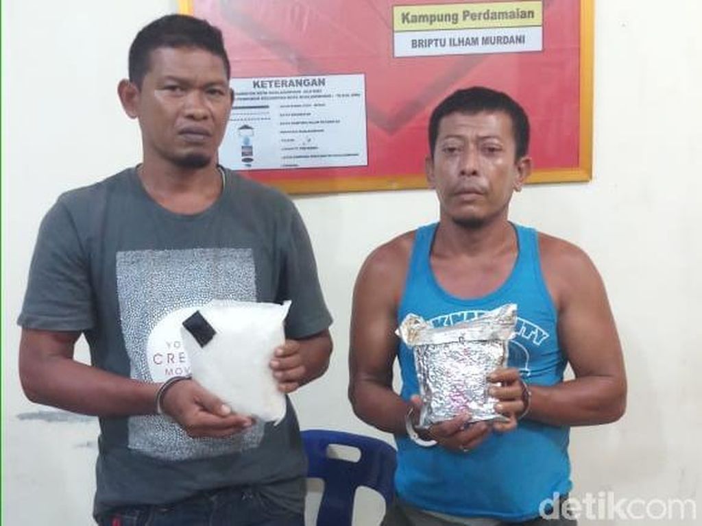 2 Petani Ditangkap di Aceh, 11 Kg Sabu Disita 2 Petani Ditangkap di Aceh, 11 Kg Sabu Disita