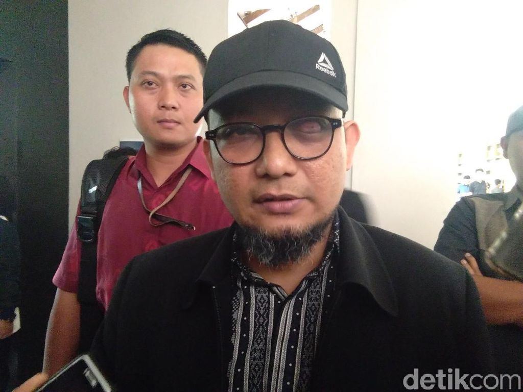 Disebut Tak Kooperatif, Novel Duga Adrianus Punya Kepentingan Disebut Tak Kooperatif, Novel Duga Adrianus Punya Kepentingan