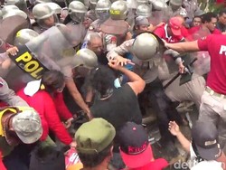 Eksekusi Rumah Bersertifikat Ganda di Pati Diwarnai Kericuhan