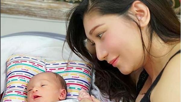 Kenalan dengan Anak Baby Margaretha yang Cute Abis