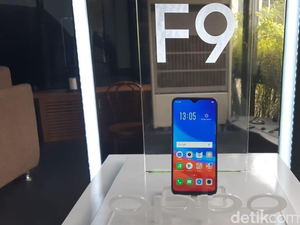 Rupiah Melemah, Penjualan OPPO Malah Meningkat Rupiah Melemah, Penjualan OPPO Malah Meningkat