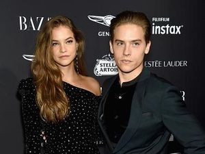 Bukti Jodoh Itu Mirip, 10 Artis Ini Seperti Saudara dengan Pasangannya