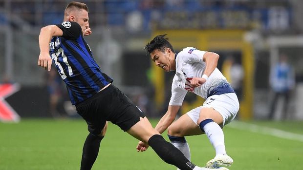 Inter Milan baru bisa bangkit di pengujung pertandingan.