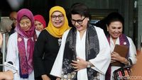 Momen Istri Menteri-menteri Jokowi Bertemu Pimpinan KPK