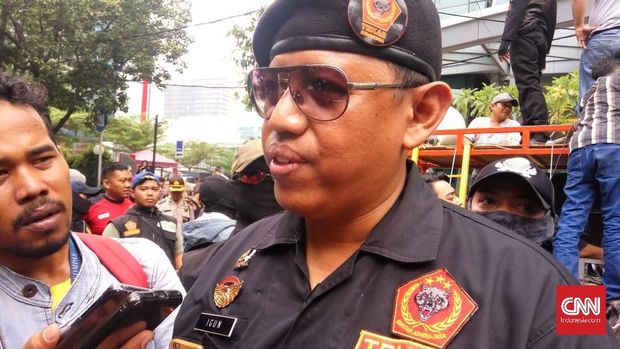 Pedemo Razia Pengemudi Ojek Online yang Tak Ikut Demo