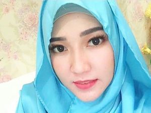 Cantiknya Via Vallen Saat Pakai Hijab, Bikin Pangling Cantiknya Via Vallen Saat Pakai Hijab, Bikin Pangling