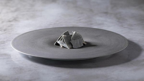 10 Hidangan Monokrom Keren Ini Dibuat Oleh Chef Asal Tokyo