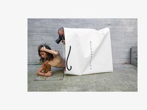 Kocak, Saat Pose Foto Victoria Beckham Diledek Netizen di Instagram