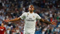 Real Madrid membawa pulang Mariano Diaz dari Lyon dengan membayar 23 juta euro. Sejauh ini, Mariano sudah main 105 menit di La Liga, 49 menit di Liga Champions, dan bikin satu gol. Foto: Juan Medina/REUTERS