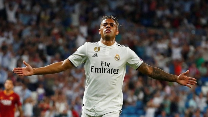 Soccer Football - Champions League - Group Stage - Group G - Real Madrid v AS Roma - Santiago Bernabeu, Madrid, Spain - September 19, 2018  Real Madrids Mariano celebrates scoring their third goal           REUTERS/Juan Medina