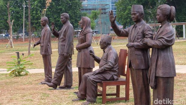 7 Patung Presiden Indonesia Hiasi Hutan Kota GBK