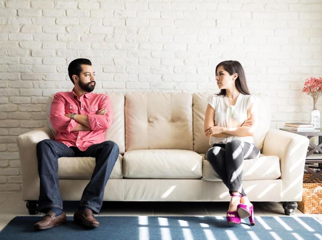 5 Hal yang Bisa Hilangkan Mood Bercinta Istri 5 Hal yang Bisa Hilangkan Mood Bercinta Istri