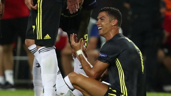 Kumpulan Momen Menarik Liga Champions Matchday 1