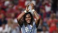 Salah satu pemain potensial Portugal, Renato Sanches, direkrut Bayern Munich senilai 35 juta euro setelah baru semusim bersama tim senior Benfica. Ia masuk jajaran remaja termahal kala itu karena usianya baru 18 tahun. (Foto: Octavio Passos/Getty Images)